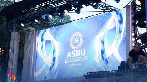   نجوم وإعلاميون حاضرون في حفل افتتاح المهرجان
