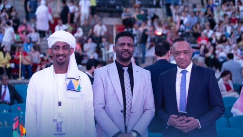   نجوم وإعلاميون حاضرون في حفل افتتاح المهرجان