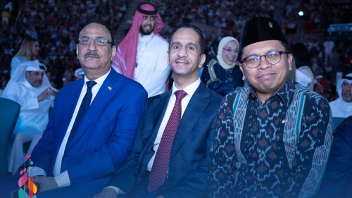   نجوم وإعلاميون حاضرون في حفل افتتاح المهرجان