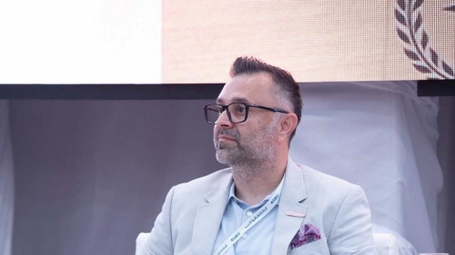 AI-Powered Media: The Future of Media Between Innovation and Transformation 
