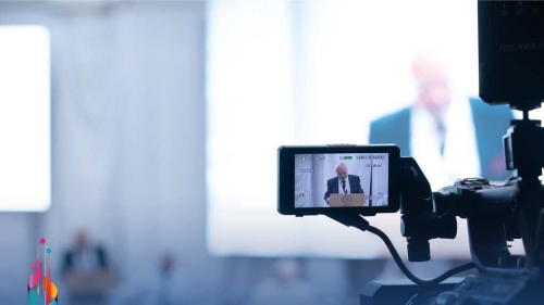 Child-oriented media: Production crisis and absence of strategies?