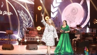 في حفل افتتاح المهرجان توزيع جوائز المسابقة العربية للموسيقى والغناء